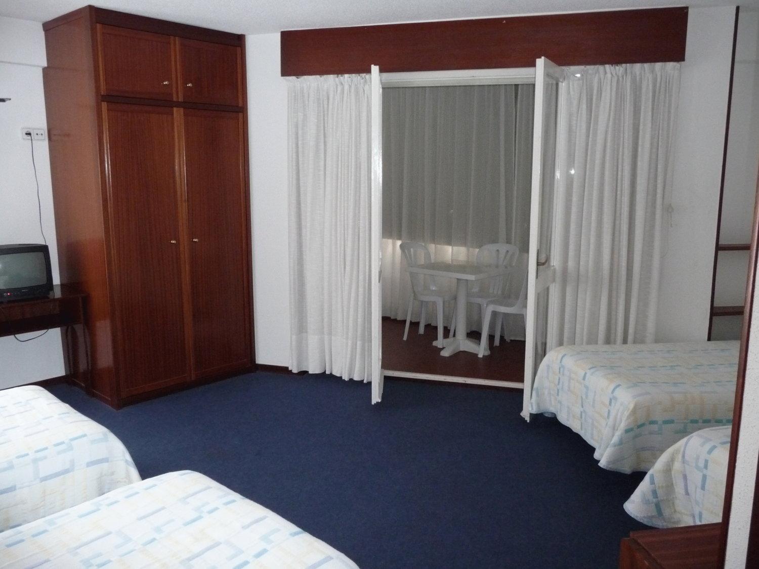 Hostal Liebana ซานตานเดร์ ภายนอก รูปภาพ